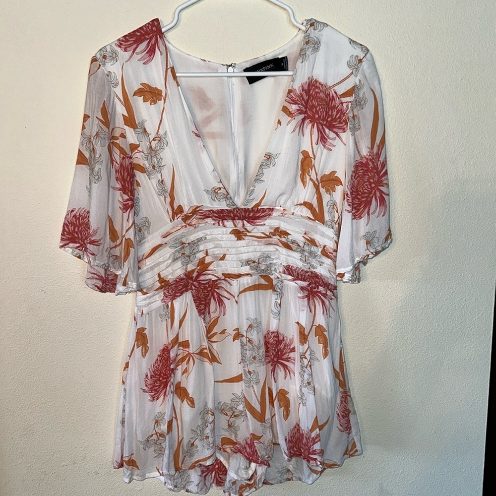 MINKPINK Day Dreamer White Floral Pink Romper Lined Size M